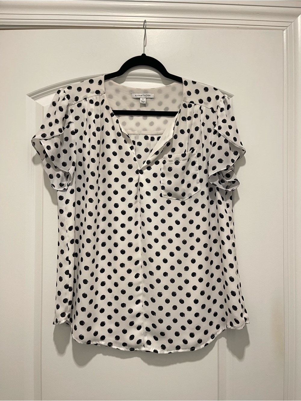 41 Hawthorn White with Black Polka Dot Flutter Sleeve Blouse